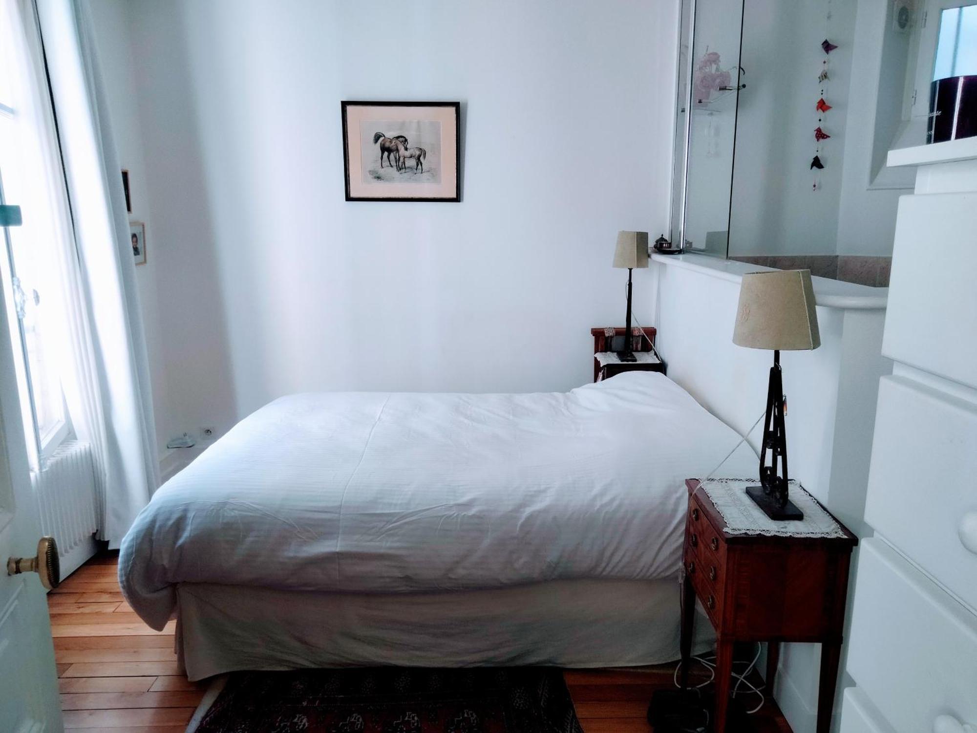 Apartment Batignolles Chic 75 M2 Paris